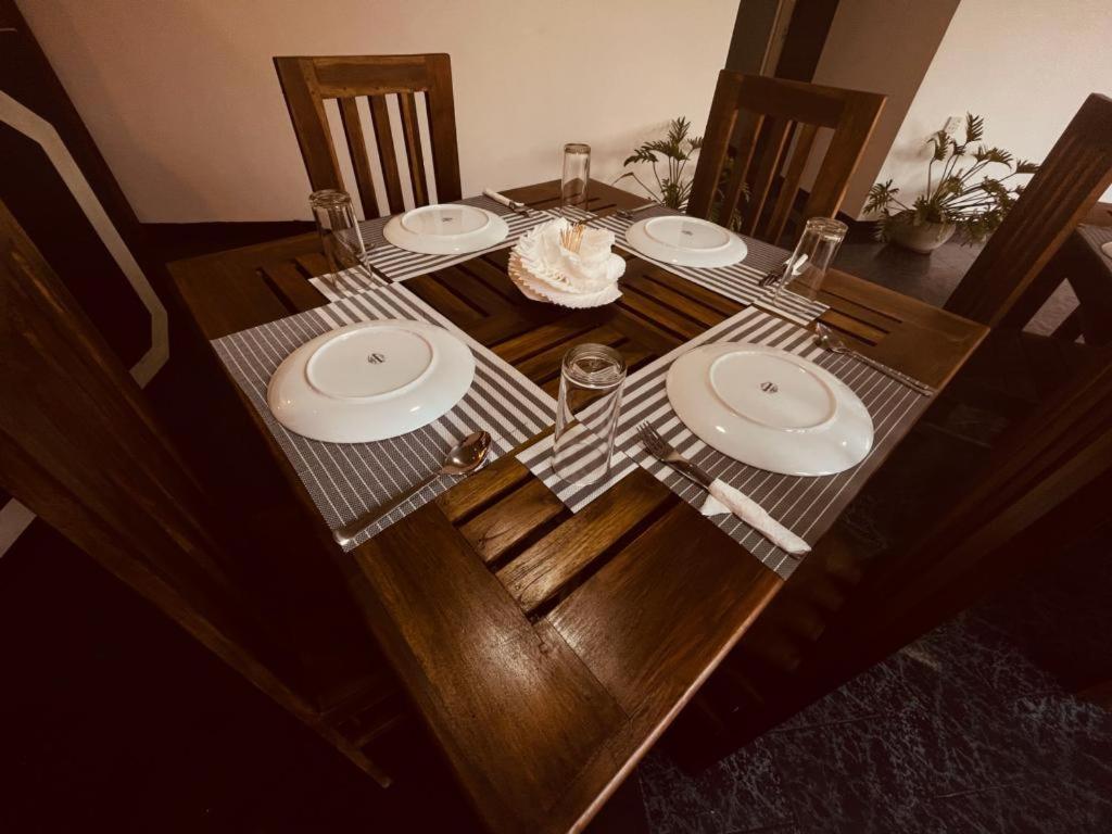 קנדי The Lake Round Guest House מראה חיצוני תמונה