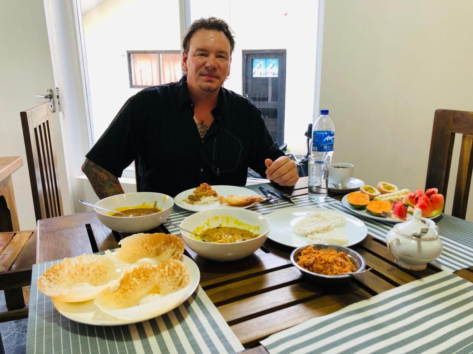 קנדי The Lake Round Guest House מראה חיצוני תמונה
