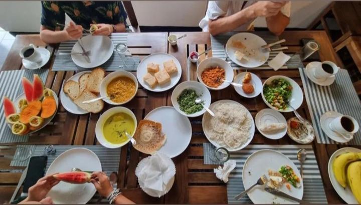 קנדי The Lake Round Guest House מראה חיצוני תמונה